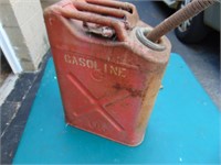 Old metal gas can, in nice shape