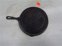 Cast Iron Skillet with Heat Ring