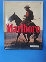 VERY NICE 1976 VTG MARLBORO METAL SIGN