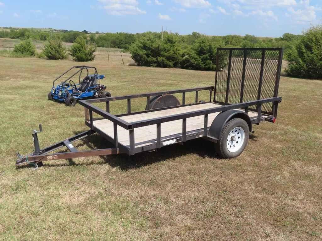 10-ft x 65.5-in Carry on Utility Trailer w/ Ramp