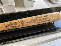Joe Morgan Autographed Baseball Bat w/ Case