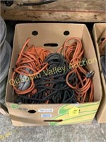 BOX OF ASSORTED EXTENSION CORDS & WORK LIGHT