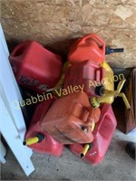 8 ASSORTED GAS CANS