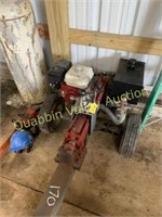 TOW BEHIND LOG SPLITTER