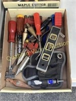 TRAY LOT OF ASSORTED TOOLS