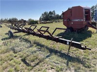 Trail Tech Round Bale Trailer, holds 5 Bales