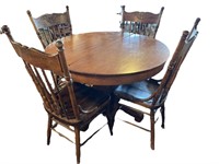 Vintage Dining Table with 4 Chairs & Cushions