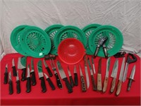 Kitchen Knives & Paper Plate Holders