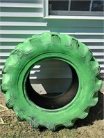 Green ornamental tire