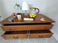 Solid wood oak coffee table, lamp, decorations