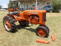 ALLIS CHALMERS MODEL B 1938 PARADE READY TRACTOR