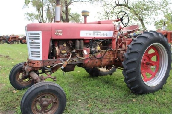 9/25 David Munger Estate Antique Tractors, Equipment & More