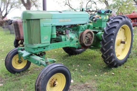 9/25 David Munger Estate Antique Tractors, Equipment & More