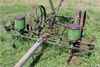 JD 2 Row Corn Planter