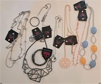 Paparazzi Necklace/Earring Sets,1 Bracelet
