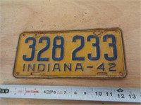 1942  INDIANA LICENSE PLATE
