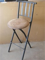 Folding Metal Cushioned Seat Chair