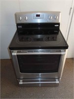 Maytag Stainless Electric Stove, works, see photo
