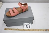 Women's Sandals - Size 6.5