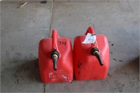 (2) Gas cans 1-full of gas