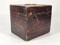 ANTIQUE 1880'S WOOD CAMERA BOX ONLY