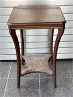 Antique/Vintage Wood Side Table 15.5” x 15.5” x