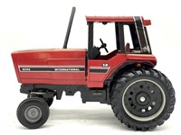 Ertl International 5088 Metal Tractor 10.5”