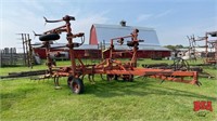 1975 CCIL 204, 28' DT cultivator