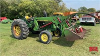 1979 JD 2130 tractor