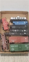 (9) Assorted HO Scale Train Cars