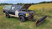 1993 Ford Bronco Truck with Plow