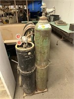 Oxyacetylene Torch Kit with tanks and rolling