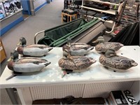 SET OF VERY NICE DUCK DECOYS WITH RETRACT WEIGHT