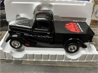 MAC TOOLS 37 FORD TRUCK 1/25 SCALE
