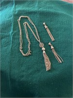 Gold tassel necklace and pierced earrings
