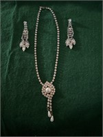 $Korea vintage rhinestone necklace,