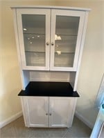Canadel White Cupboard - Clean