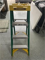 Werner 4’ fiberglass ladder