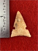 Cahokia     Indian Artifact Arrowhead