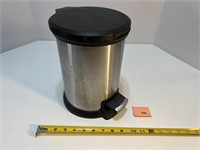 Small Flip Top Trash Can