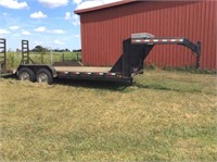20 ft double axle  gooseneck trailer w/ramps
