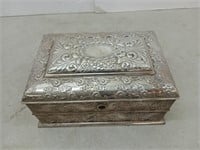 Silver plate jewelry box 5x9x6