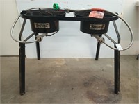 Bayou Classic 2 burner propane cooker