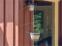 Outdoor Metal Hanging Planter & Pot