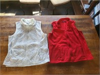 Pair fleece vests sz L/XL