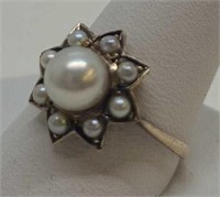 14KT Gold & Cultured Pearl Ring