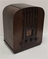 1934 GE Model M-81 Tombstone Radio