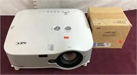 NEC NP 2000 Projector With Spare Bulb And