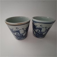 Pair of Chinese Blue and White Tea cup