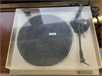 Pioneer Turntable